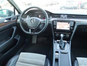 Volkswagen Passat  2.0 TDI 