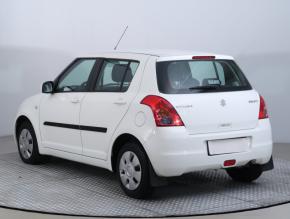 Suzuki Swift  1.3 i 