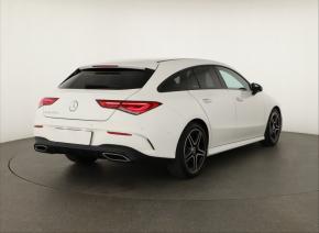 Mercedes-Benz CLA  200d AMG Paket 