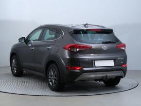 Hyundai Tucson  2.0 CRDi 