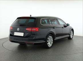 Volkswagen Passat  2.0 BiTDI Highline 