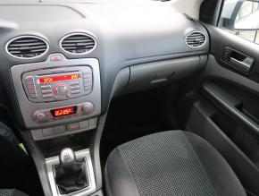 Ford Focus  1.6 16V 