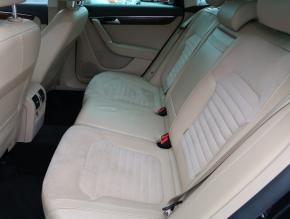 Volkswagen Passat  2.0 TDI 