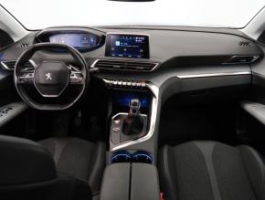 Peugeot 3008  1.2 PureTech 