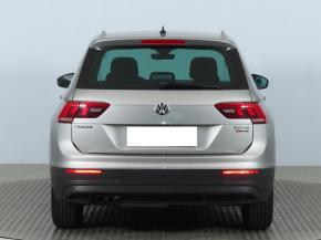 Volkswagen Tiguan  2.0 TDI 