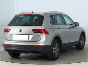 Volkswagen Tiguan  2.0 TDI 