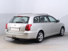 Toyota Avensis  1.8 VVT-i 