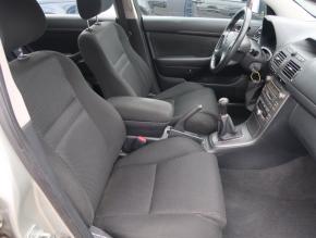 Toyota Avensis  1.8 VVT-i 