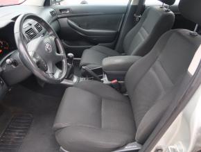 Toyota Avensis  1.8 VVT-i 