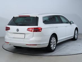 Volkswagen Passat  2.0 TDI 