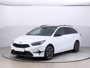 Kia Ceed  1.5 T-GDI 