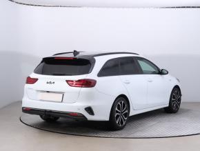 Kia Ceed  1.5 T-GDI 