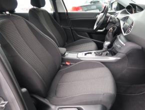 Peugeot 308  1.5 BlueHDi Active 