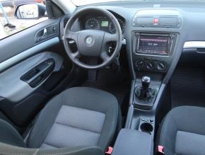 Škoda Octavia  1.6 Ambiente 