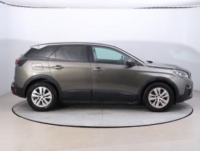 Peugeot 3008  1.5 BlueHDi 