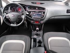 Kia Ceed  1.6 GDI 