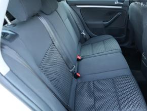 Volkswagen Golf  1.6 