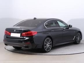 BMW 5  530i 