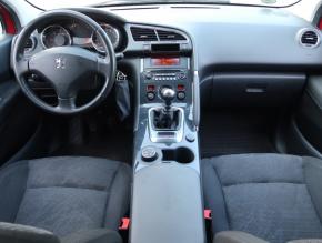 Peugeot 3008  1.6 HDi 