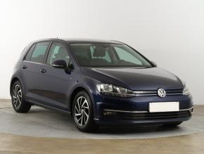 Volkswagen Golf  1.5 TSI 