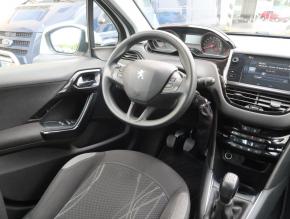 Peugeot 208  1.2 PureTech 