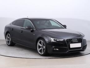 Audi A5  3.0 TDI S-Line 