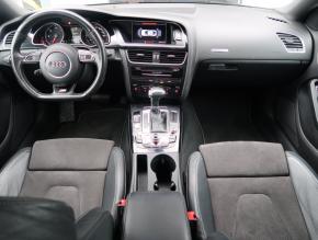 Audi A5  3.0 TDI S-Line 