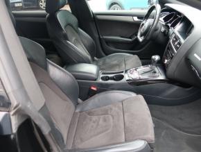 Audi A5  3.0 TDI S-Line 