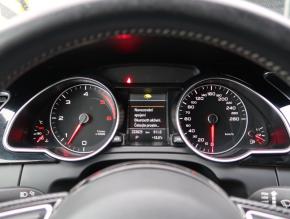 Audi A5  3.0 TDI S-Line 