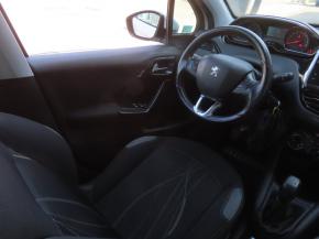 Peugeot 208  1.2 PureTech 