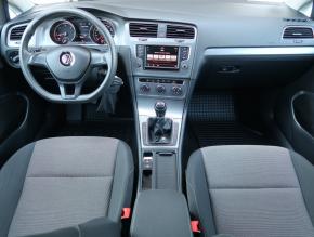 Volkswagen Golf  1.6 TDI 