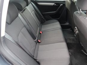 Volkswagen Passat  1.6 TDI 