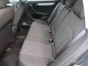 Volkswagen Passat  1.6 TDI 