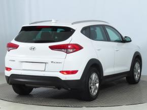 Hyundai Tucson  1.7 CRDi 