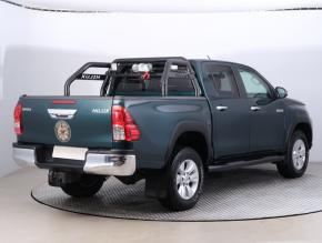 Toyota Hilux  2.4 D-4D 