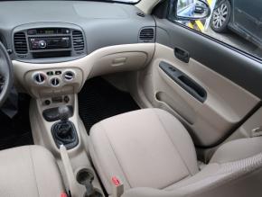 Hyundai Accent  1.4i 