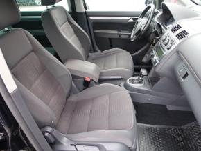 Volkswagen Touran  2.0 TDI 