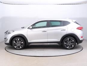 Hyundai Tucson  2.0 CRDi 