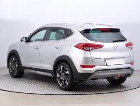 Hyundai Tucson  2.0 CRDi 