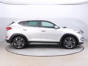 Hyundai Tucson  2.0 CRDi 