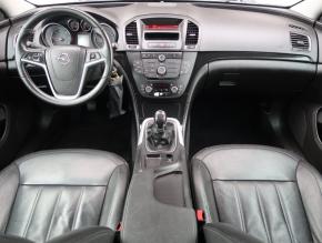 Opel Insignia  2.0 CDTI 