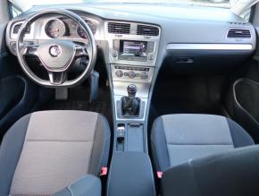 Volkswagen Golf  1.2 TSI 