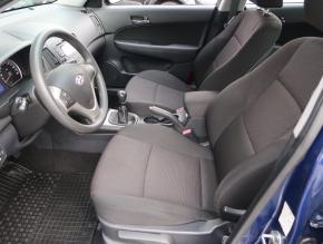 Hyundai i30  1.4 CVVT 