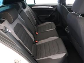 Volkswagen Golf  2.0 TDI R-Line 