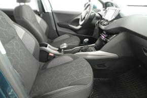 Peugeot 2008  1.6 BlueHDi 