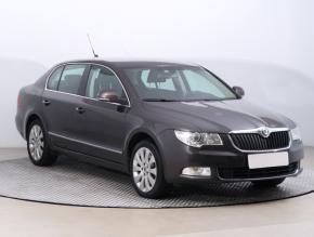 Škoda Superb  2.0 TDI Elegance 