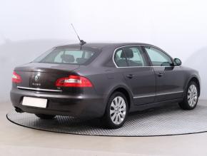 Škoda Superb  2.0 TDI Elegance 