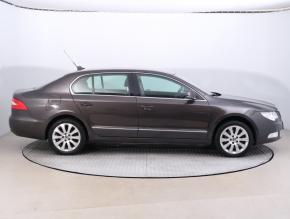 Škoda Superb  2.0 TDI Elegance 