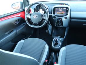 Toyota Aygo  1.0 VVT-i x-play 