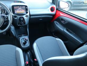 Toyota Aygo  1.0 VVT-i x-play 